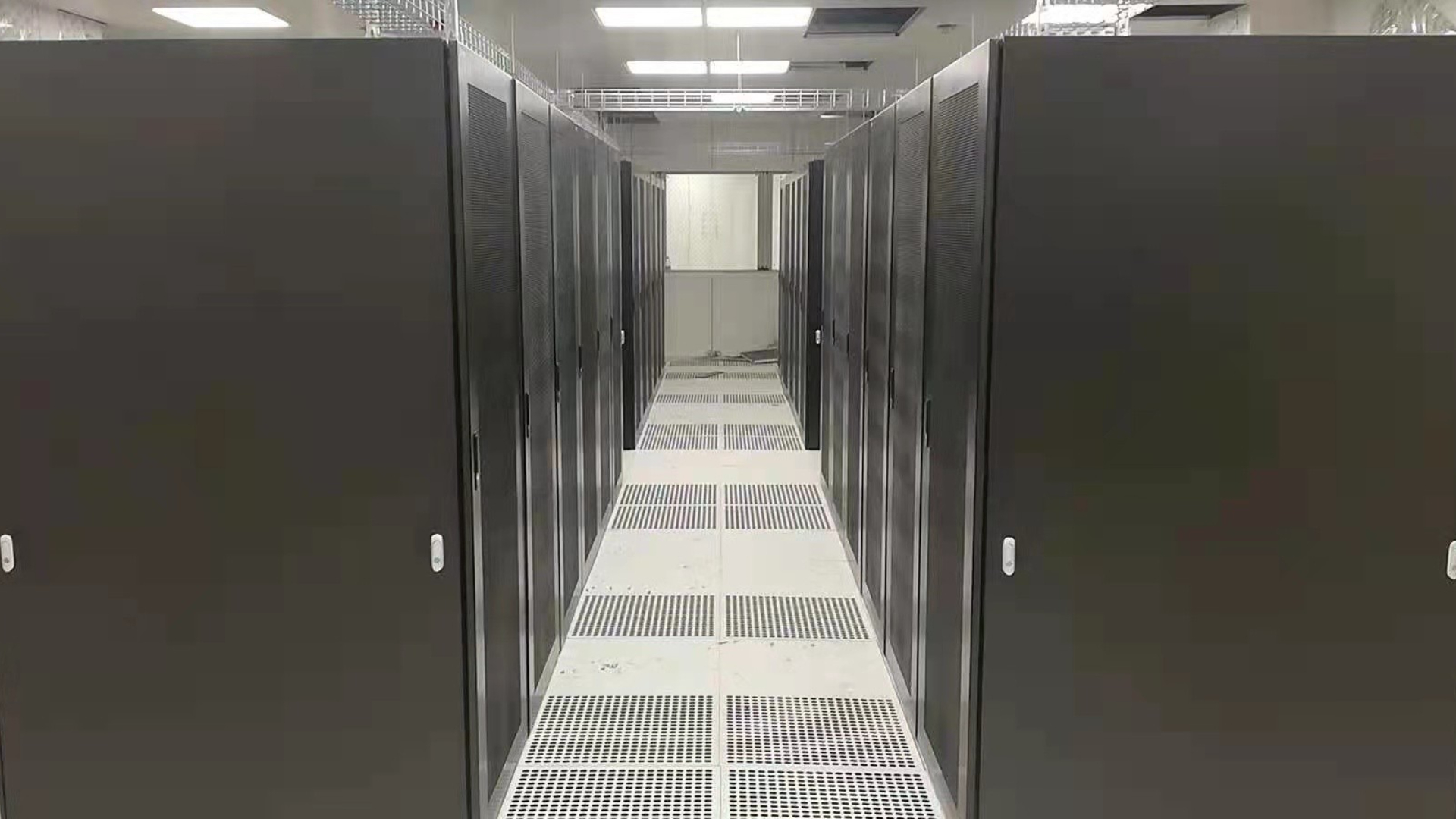 數據中心機房的監(jiān)控系統及機柜的作用