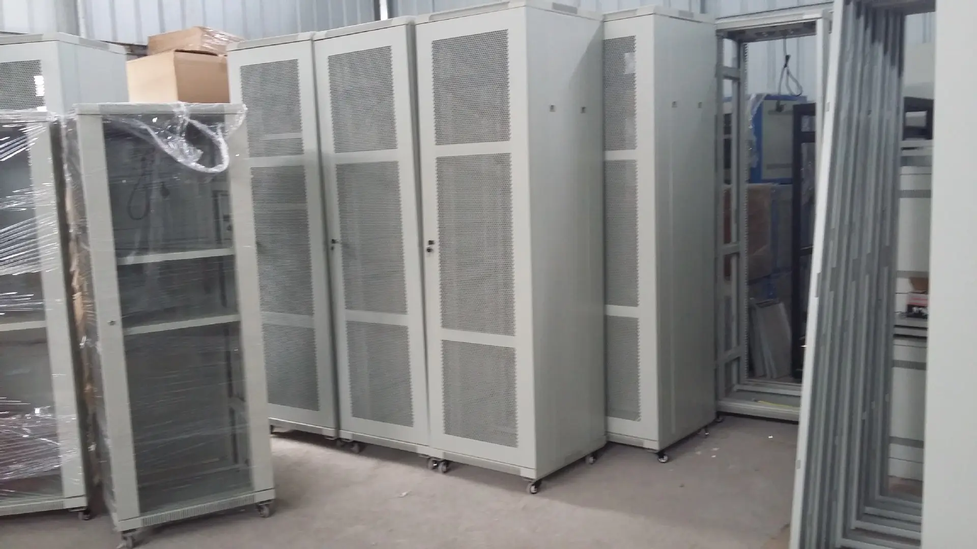 機(jī)房建設(shè)工程必不可少的功能模塊：冷通道機(jī)柜