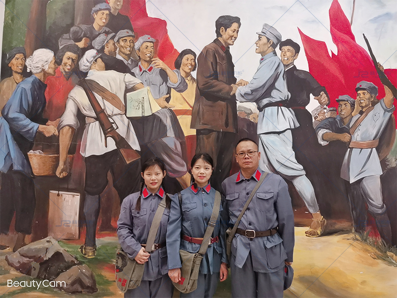 精致機柜紅軍照